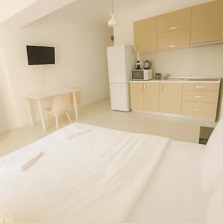 Dd - Iuliu Moldovan Apartahotel *