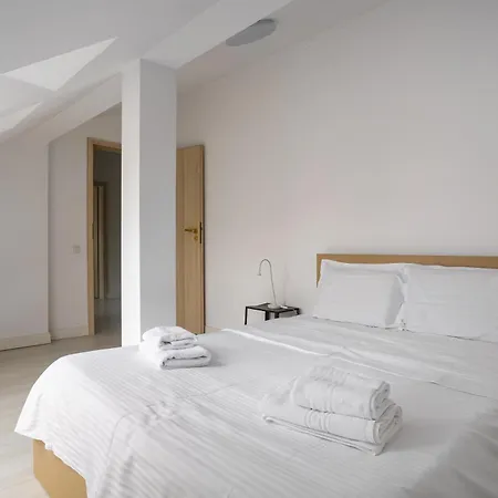 Dd - Iuliu Moldovan Hotel apartamentowy