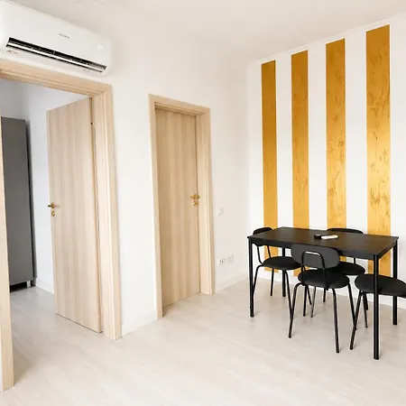 Apart Otel Dd - Iuliu Moldovan