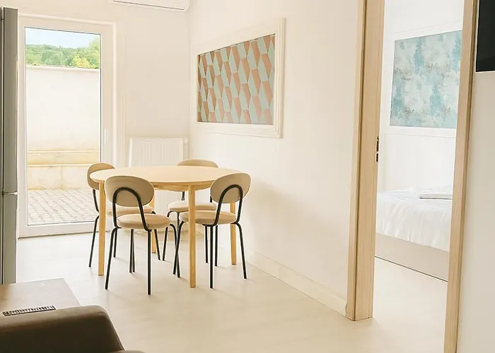 Dd - Iuliu Moldovan Hotel apartamentowy 3*